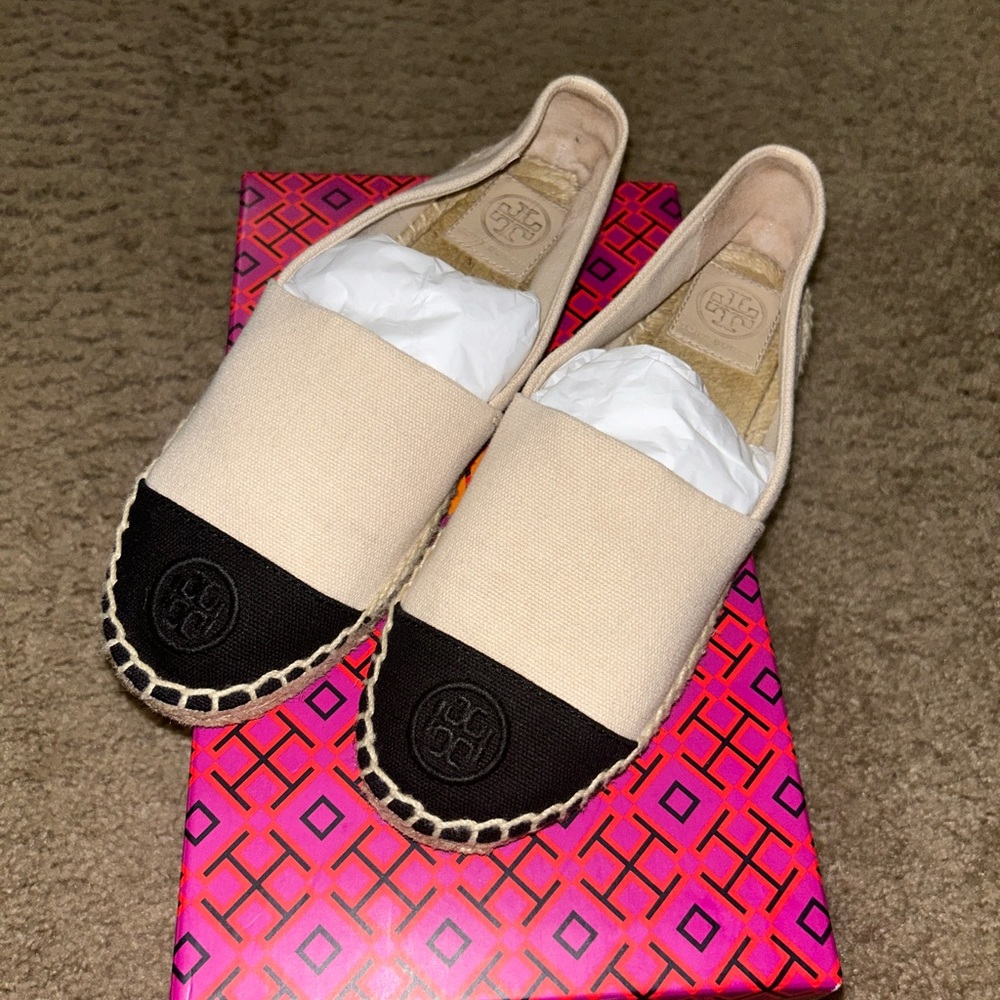 Tory Burch espadrilles great condition size 7